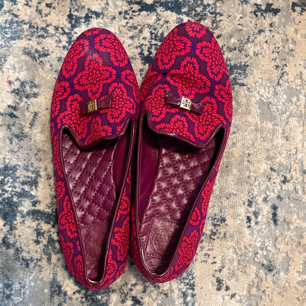 Tory Burch Women's Red Floral Jacquard Loafers